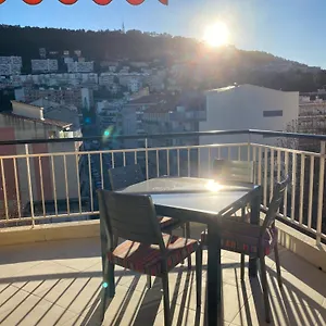  Appartement F4 120 M2 10 Minutes à Pieds Du Vieux